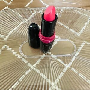 Beauty Concepts Matte Lipstick Set of 5 Colors (NWT)